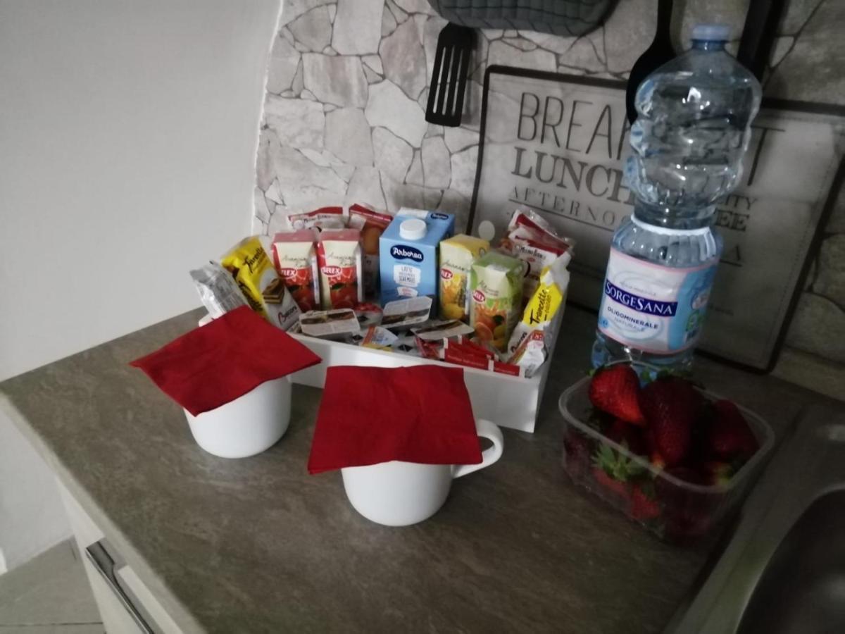 Montesantogroup Apartments Наполи Екстериор снимка