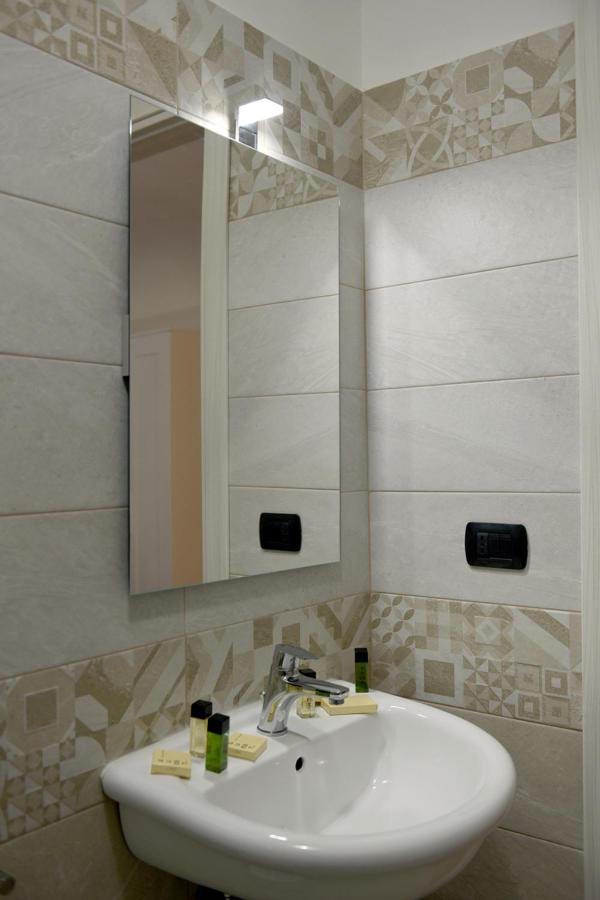 Montesantogroup Apartments Наполи Екстериор снимка