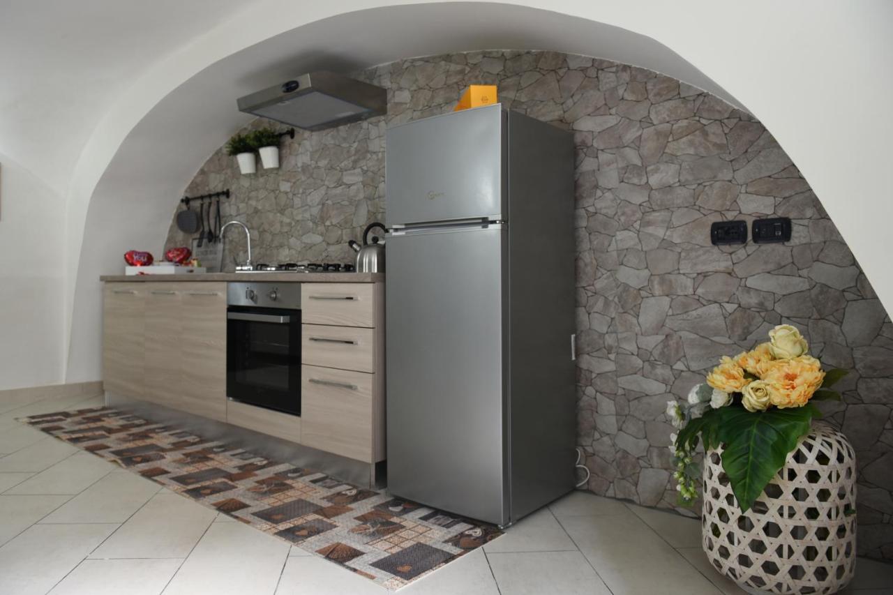 Montesantogroup Apartments Наполи Екстериор снимка